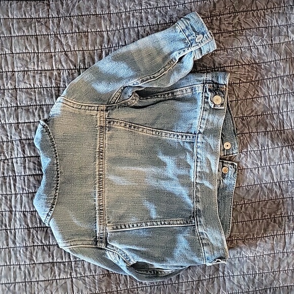 Baby Gap denim jacket 6-12m - Picture 4 of 4
